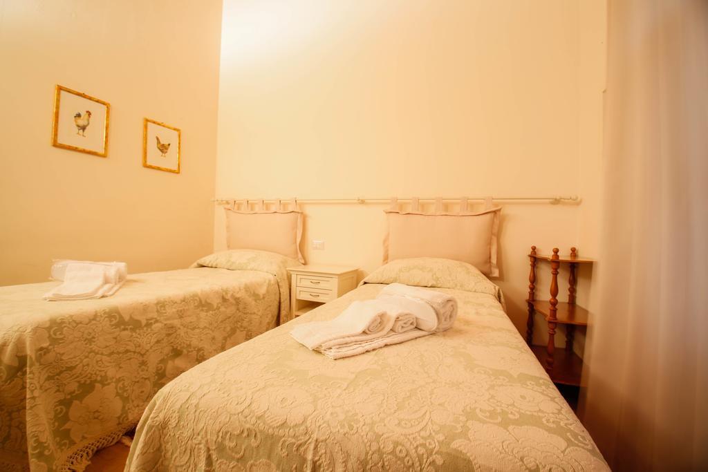 Casa Montecuccoli 몬텔루포피오렌티노 객실 사진